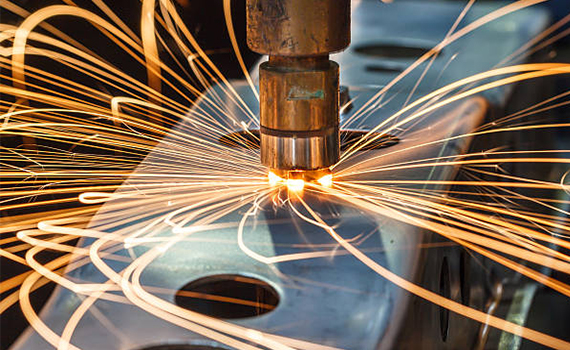 forging-manufacturing-process-shaping-of-metal